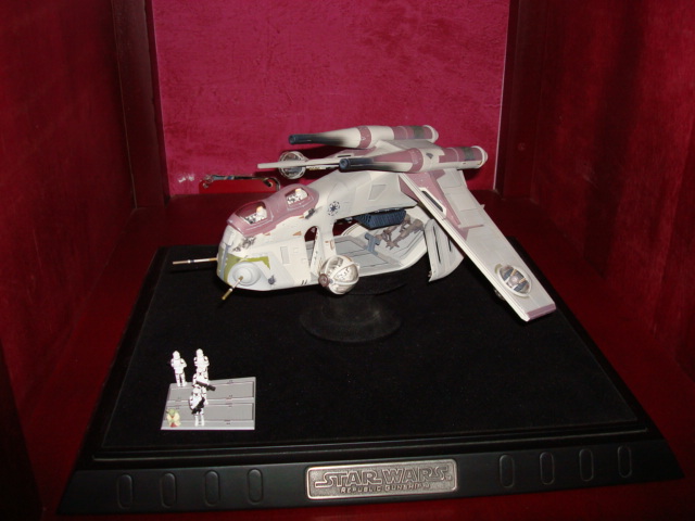 Republic Gunship - Attack of the Clones - Limited Edition