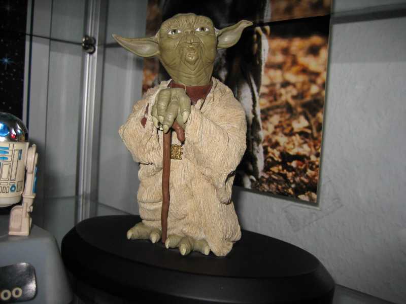 Yoda - The Empire Strikes Back - Limited Edition