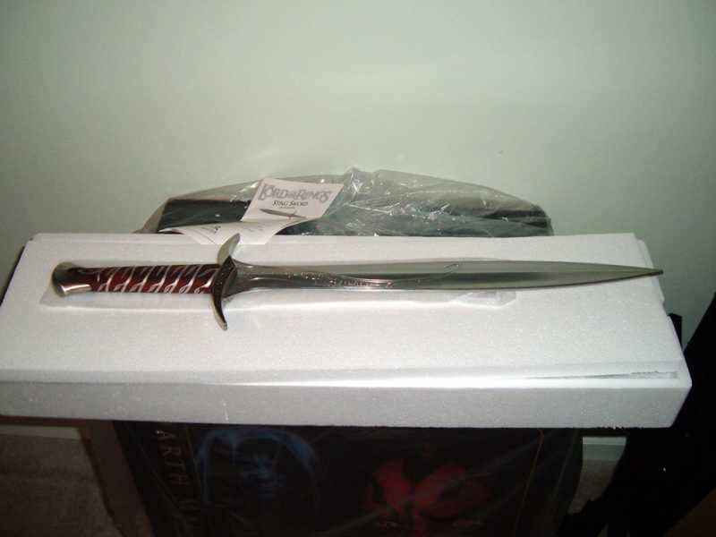 Sting Sword - Lord of the Rings - Open Edition);