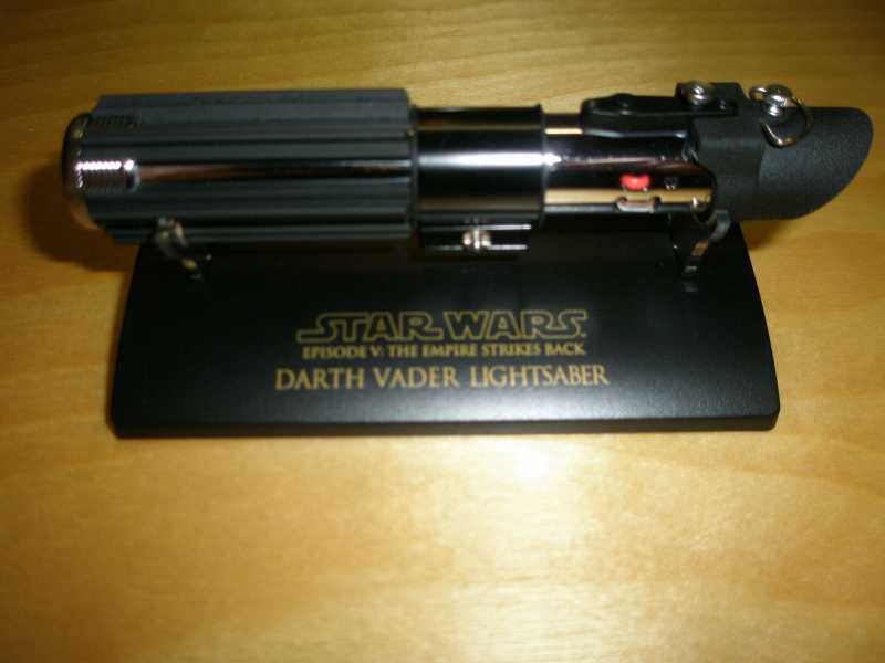 Darth Vader - The Empire Strikes Back - Scaled Replica);