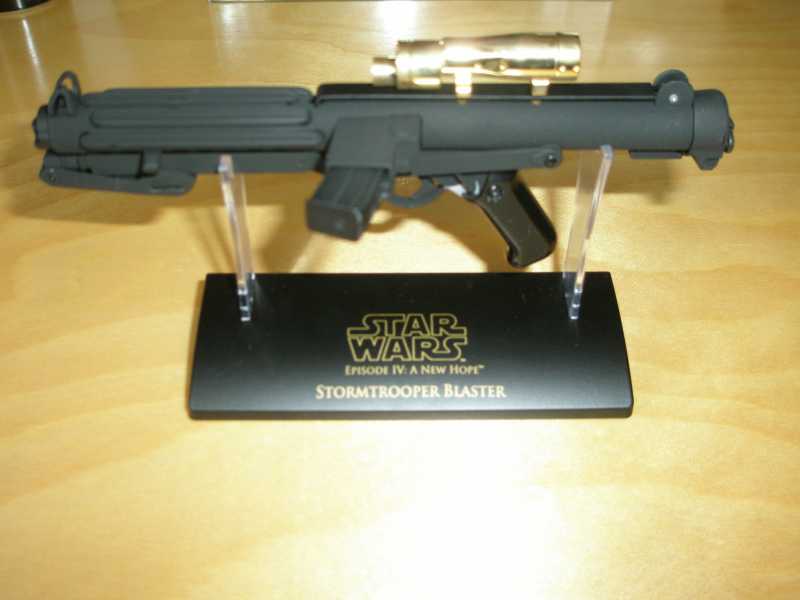 Stormtrooper Blaster - A New Hope - Gold Chase