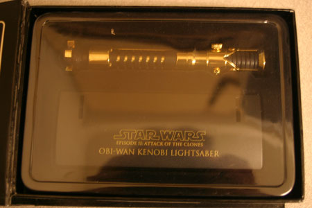 Obi-Wan Kenobi - Attack of the Clones - Gold Chase);