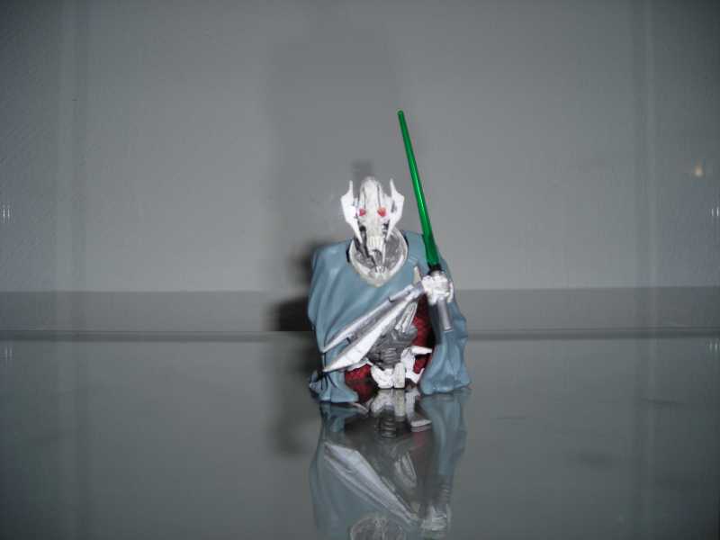 General Grievous - Revenge of the Sith - Standard Bust-Up);