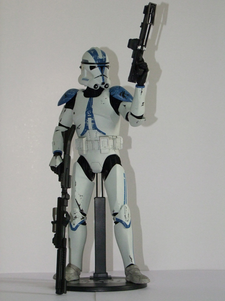 501st Legion: Vader's Fist Clone Trooper - Revenge of the Sith - Limited Edition);