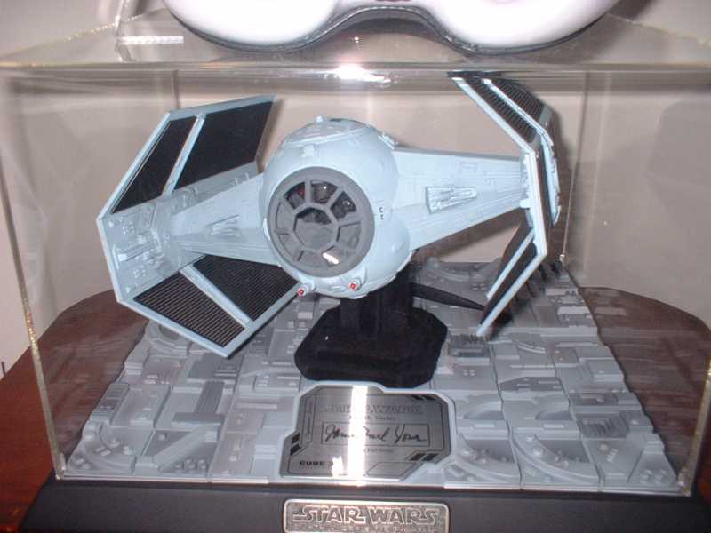 Darth Vader's TIE Fighter - A New Hope - Signature Edition