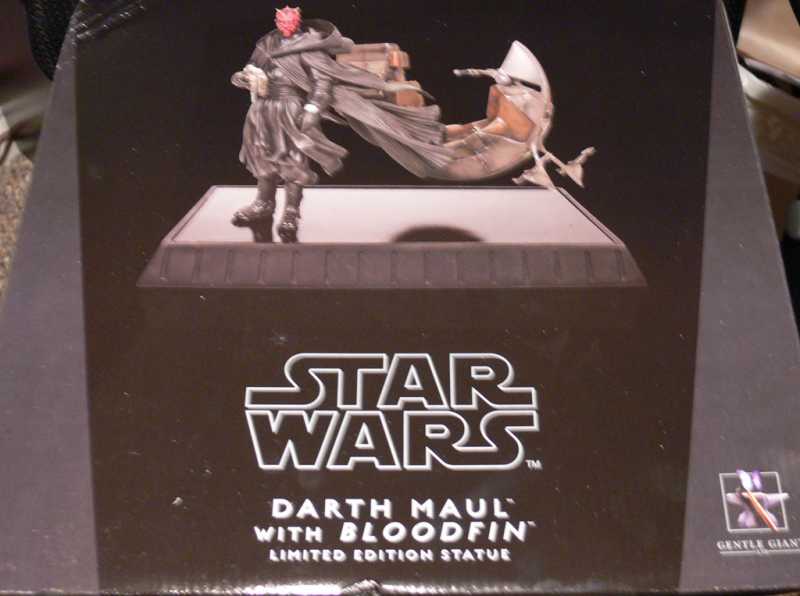 Darth Maul with Bloodfin - The Phantom Menace - Limited Edition