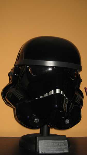 Shadow Stormtrooper - Expanded Universe - Collector's Society Exclusive