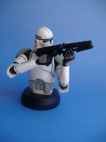 Clone Trooper - Revenge of the Sith - Coruscant Trooper)