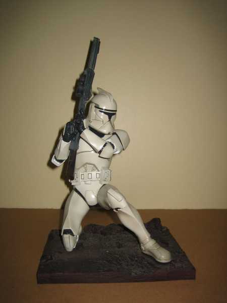 Clone Trooper - Attack of the Clones - Standard Edition);