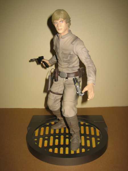 Luke Skywalker - The Empire Strikes Back - Standard Edition);