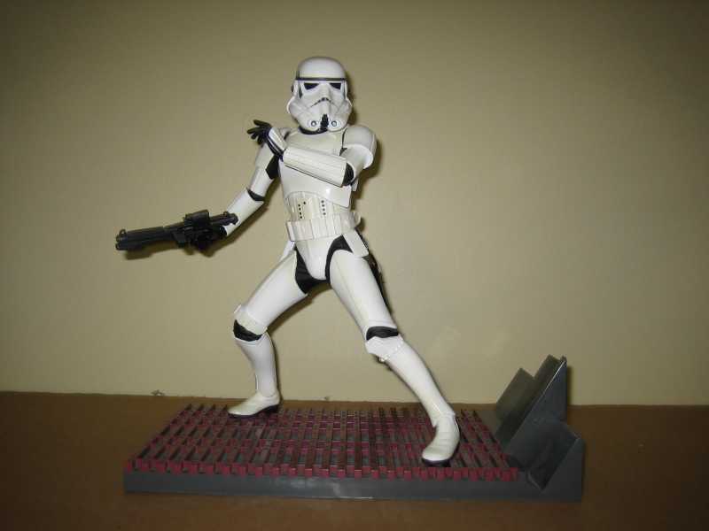 Stormtrooper - A New Hope - Standard/Luke's Head Edition