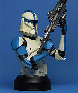 Clone Trooper - Attack of the Clones - Lieutenant (2003 Summer Convention Exclusive)