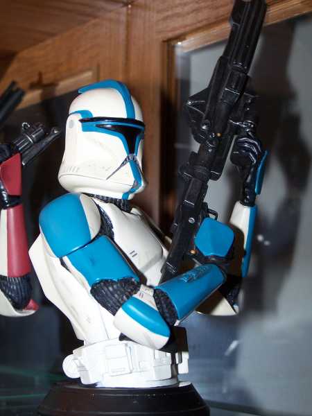 Clone Trooper - Attack of the Clones - Lieutenant (2003 Summer Convention Exclusive)