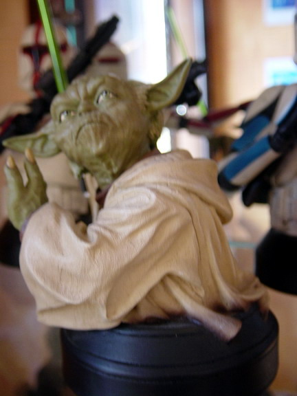 Yoda - Attack of the Clones - Limited Edition