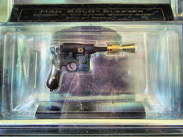 Han Solo Blaster - The Empire Strikes Back - Gold Chase