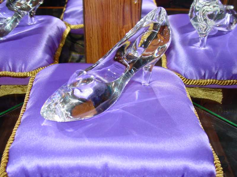 Cinderella's Glass Slipper - Cinderella - Limited Edition