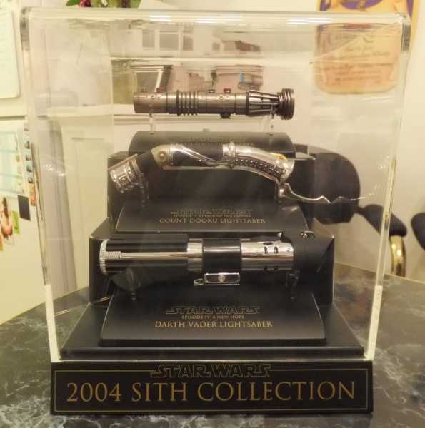 .45 Scale Trio Display Case - Star Wars - 2004 Sith Case